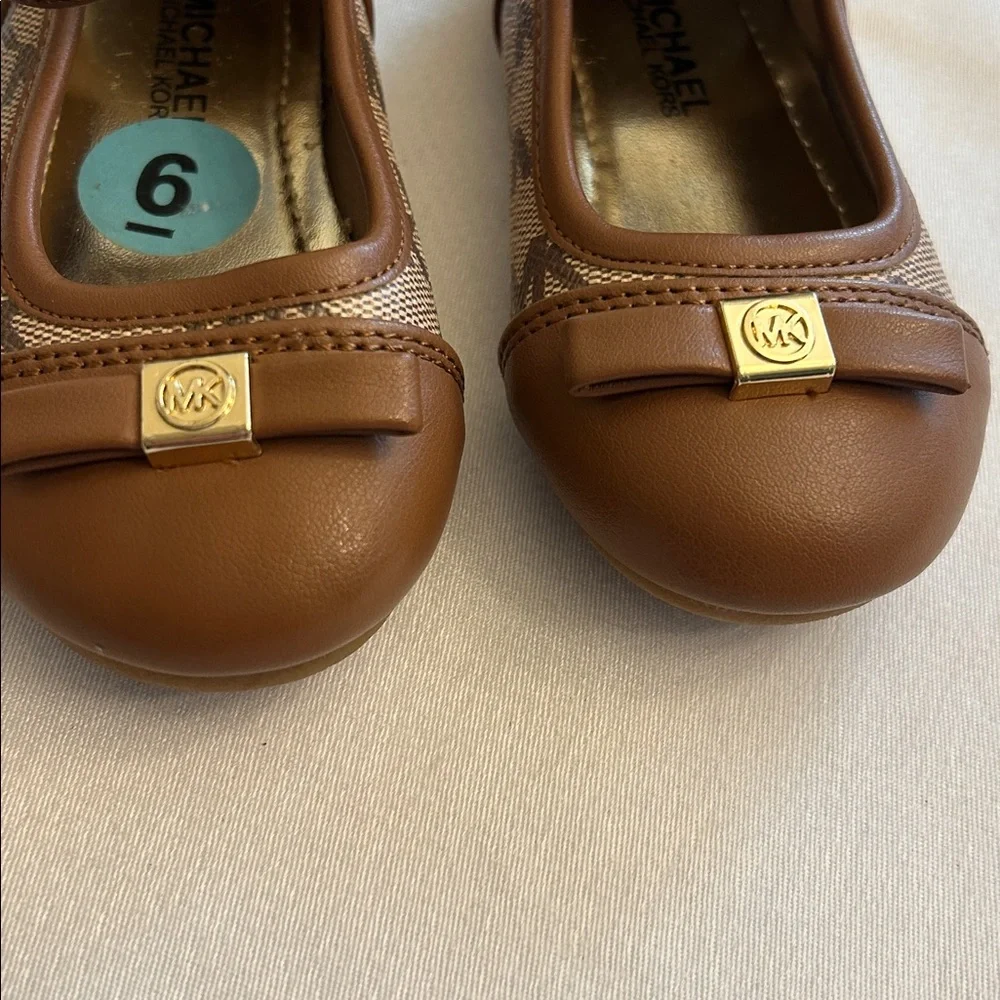 Michael Kors Tan Kids Dress Shoes with Gold Accents